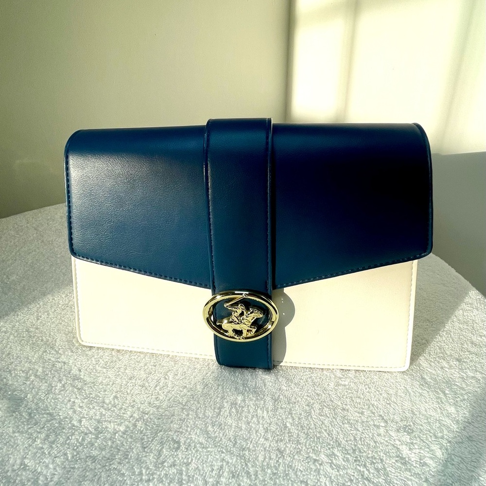 NWOT Beverly Hills Polo Club Navy and Cream Clutch